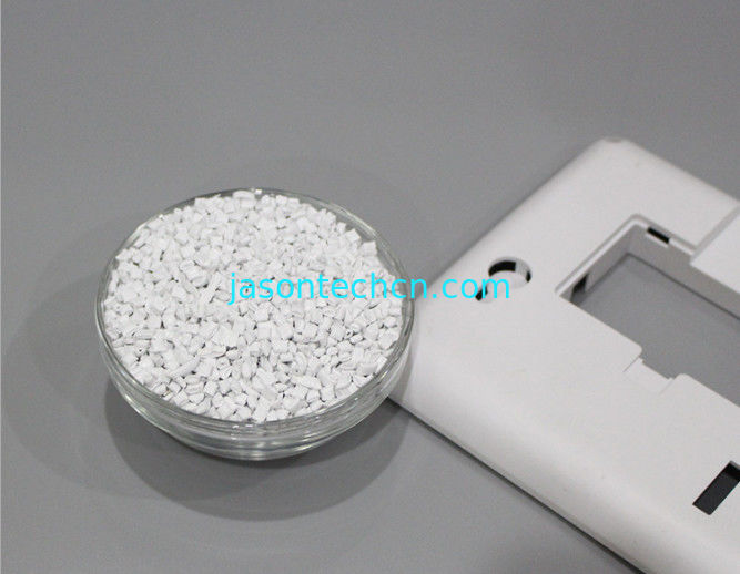 Functional Antioxidant Plastic Additives Masterbatch For Blow Molding / Blow Film